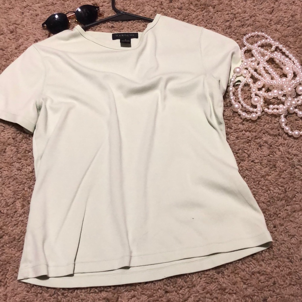 Harold’s green shirt, size m